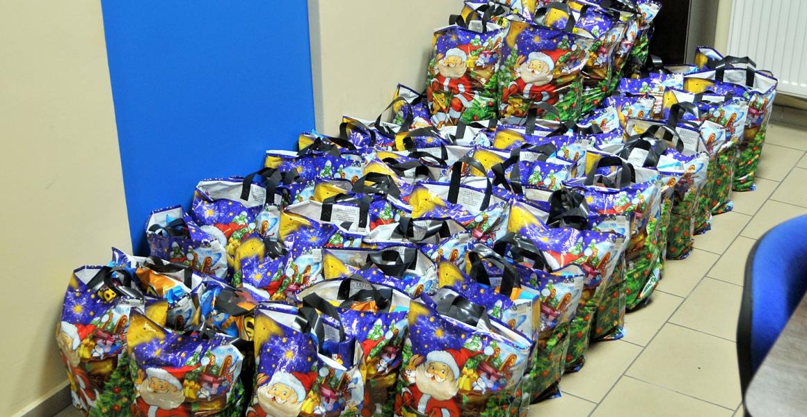 Podarujmy dzieciom „Gwiazdkę z prezentami”